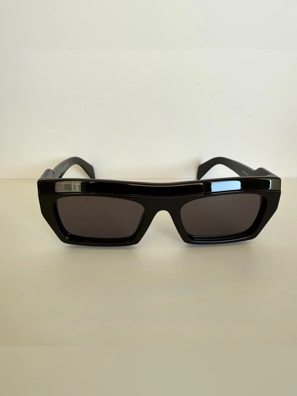 NEW!!! Palm Angels unisex black sunglasses PERI028 1007 Authentic